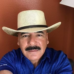 Meet your Posher, Ramiro